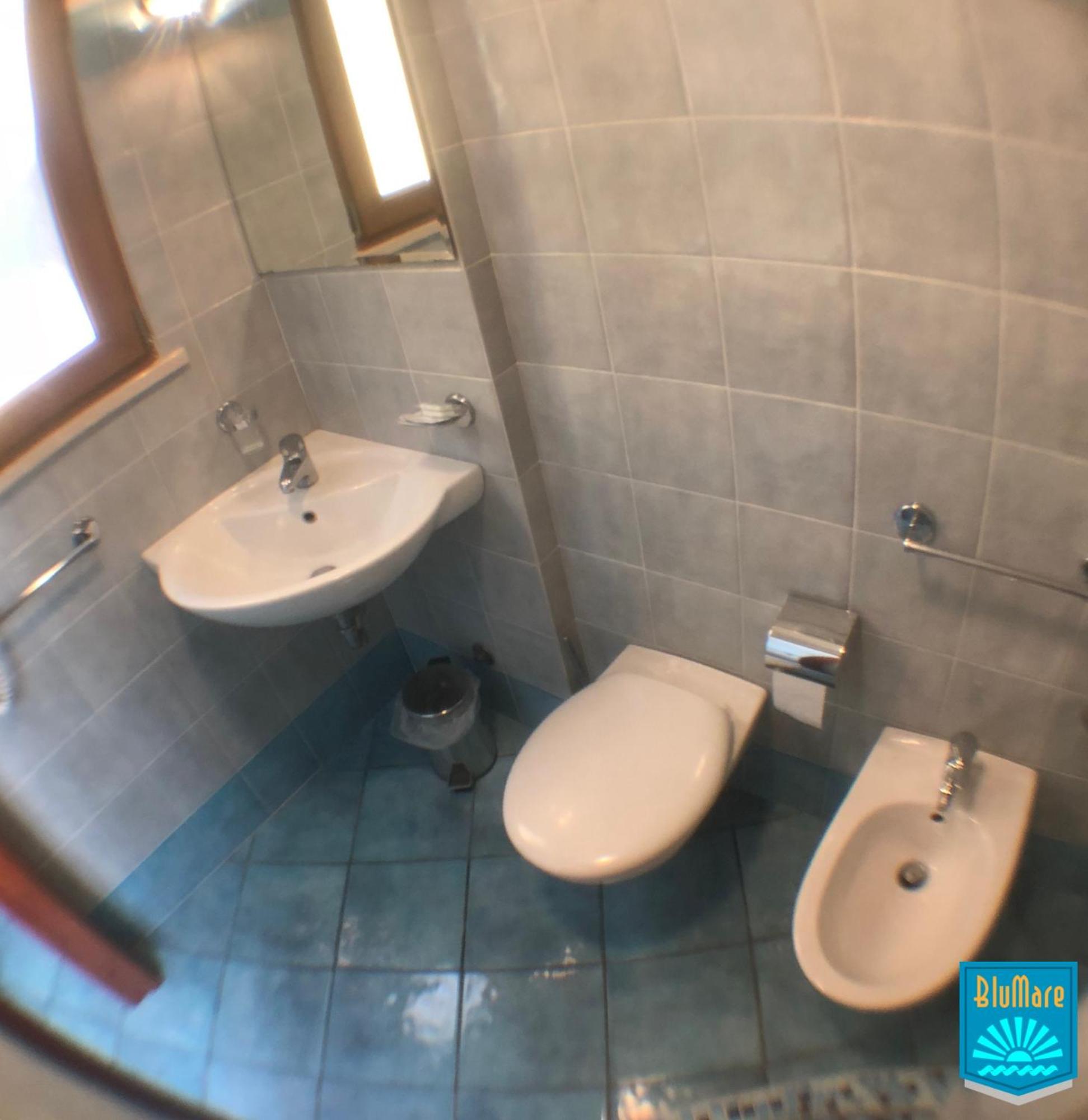 Blu Mare Hotel ปอนซา ภายนอก รูปภาพ
